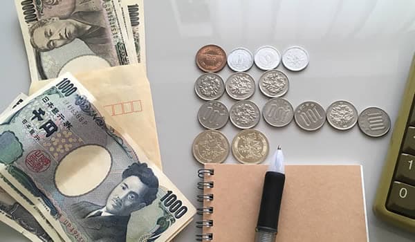 一日分の浮気調査の相場は?探偵費用はいくらくらいかかりますか?